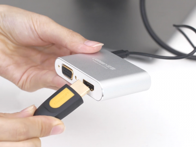 绿联手机投屏电视转换器操作视频教程丨USB228