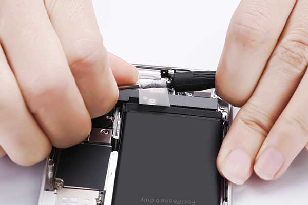 手把手教你学会更换iPhone电池，3分钟搞定