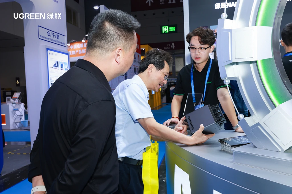 UGREEN绿联-品质新体验,数码选绿联 UGREEN绿联-品质新体验,数码选绿联