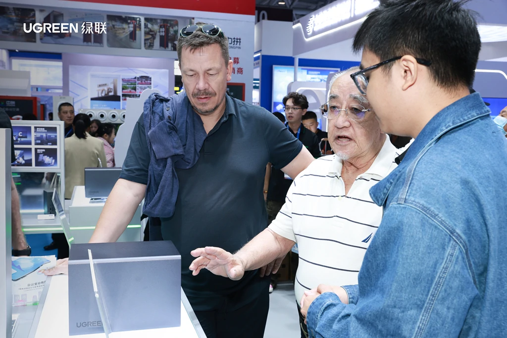 UGREEN绿联-品质新体验,数码选绿联 UGREEN绿联-品质新体验,数码选绿联