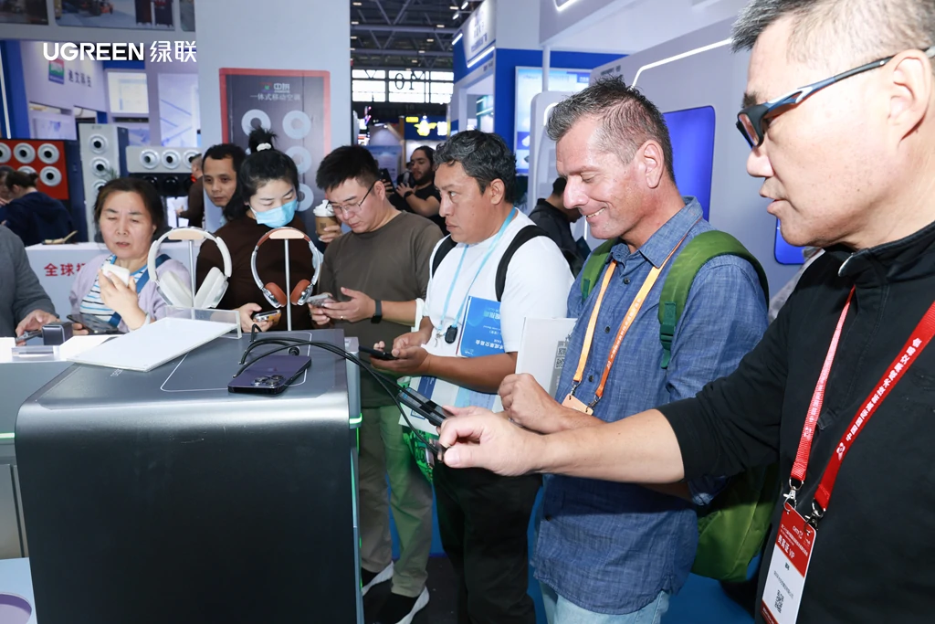 UGREEN绿联-品质新体验,数码选绿联 UGREEN绿联-品质新体验,数码选绿联
