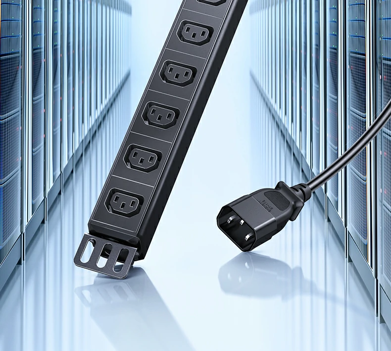 绿联机柜排插双断总控开关展示