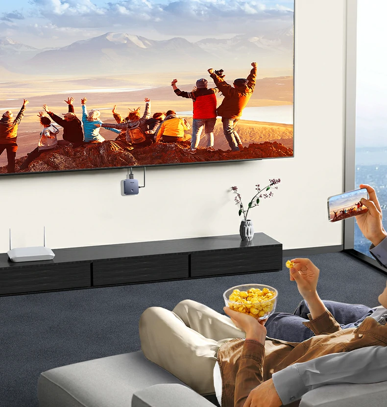 一键投屏操作 绿联CM703新手也能快速上手 一键投屏操作 绿联CM703新手也能快速上手