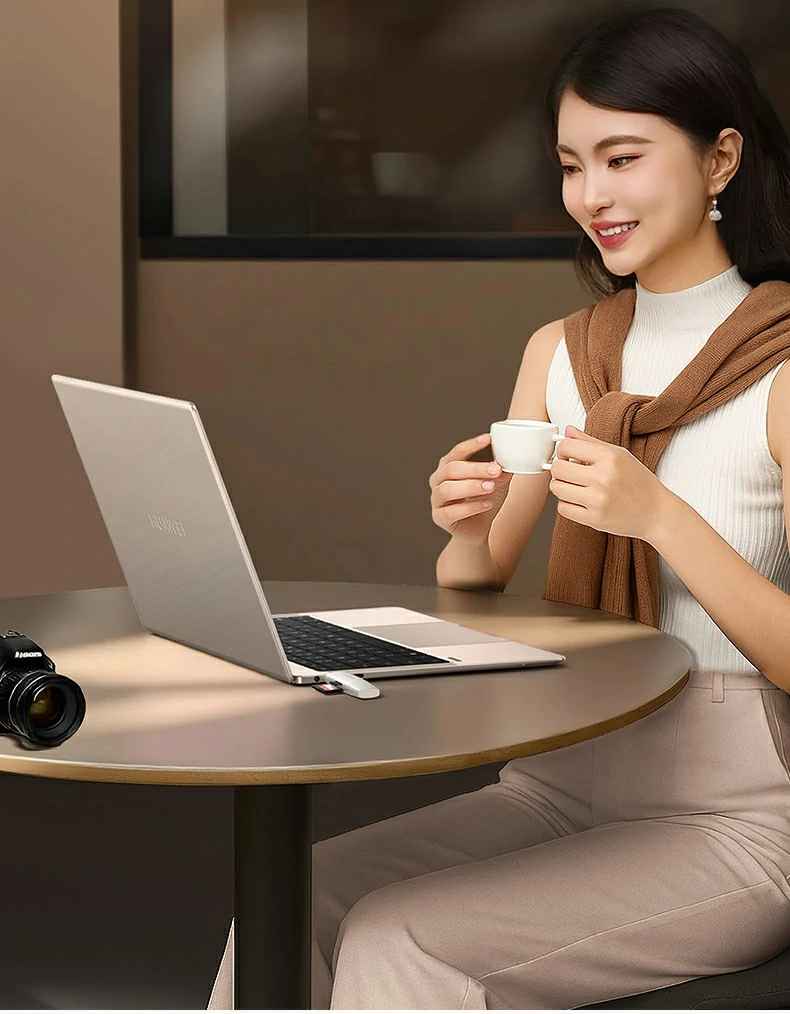 绿联CM304内置智能强芯保护机制说明