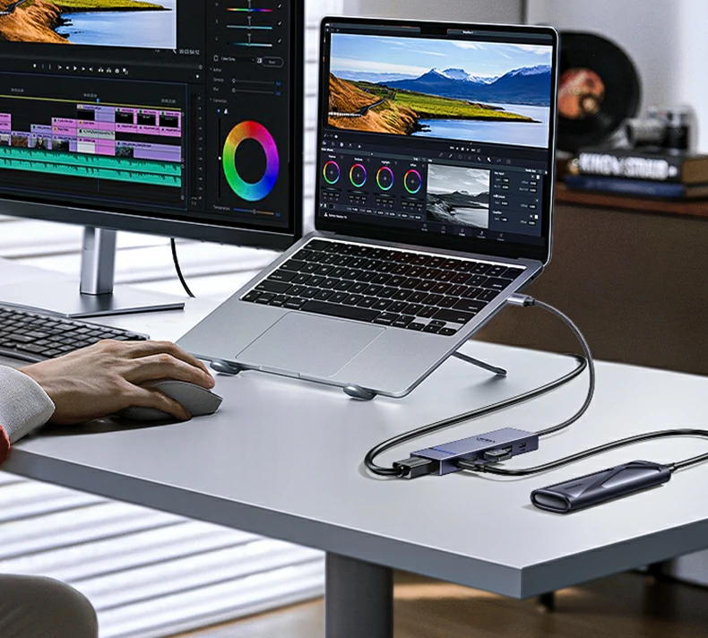 创意工作者理想装备 - 超清视界助力专业创作 绿联CM818用于设计师4K60Hz投屏工作流