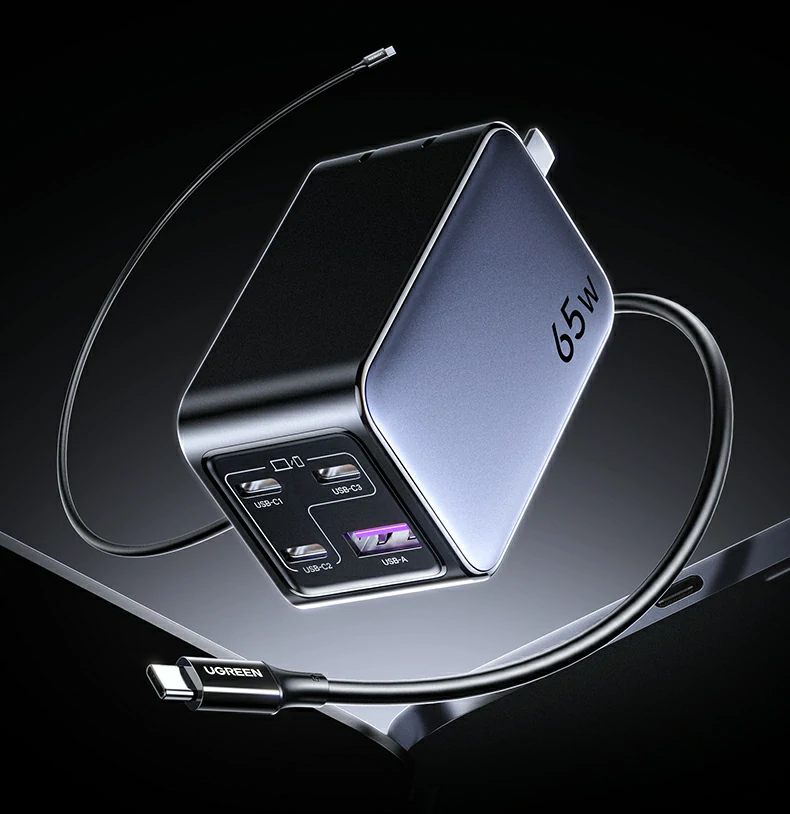 3C接口设计 - 单口最高65W Max输出,满足多设备快充需求 绿联X559三USB-C接口特写,单口最大输出65W