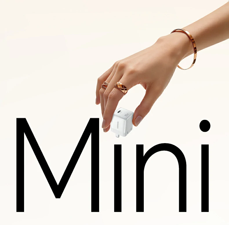 绿联X840适配iPhone全系设备充电