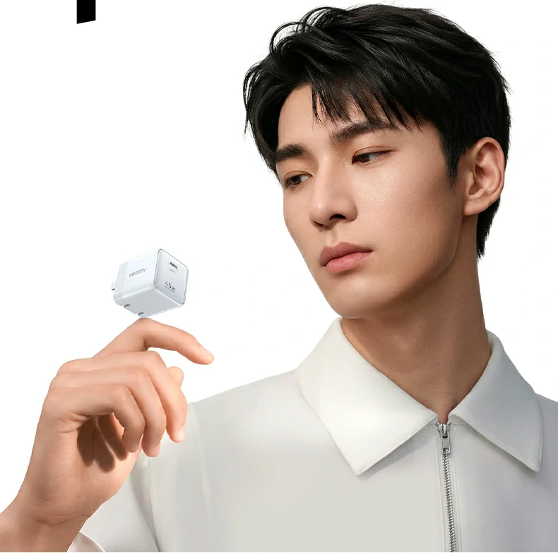 绿联X840亲肤金属漆星空珠光质感