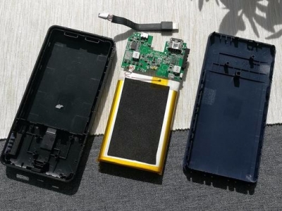 移动电源为什么选用聚合物电池