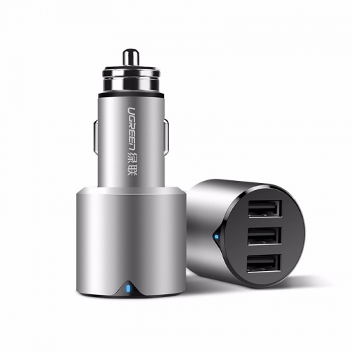 绿联一拖三车载充电器，5.8A三口USB车载快充充电器