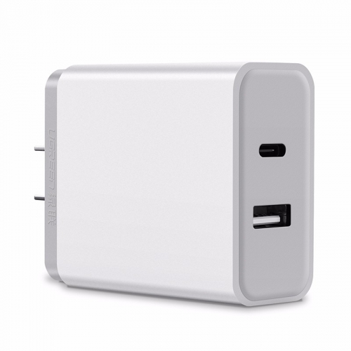 绿联PD快充充电器，双口充电支持iPhone8/XPD快充