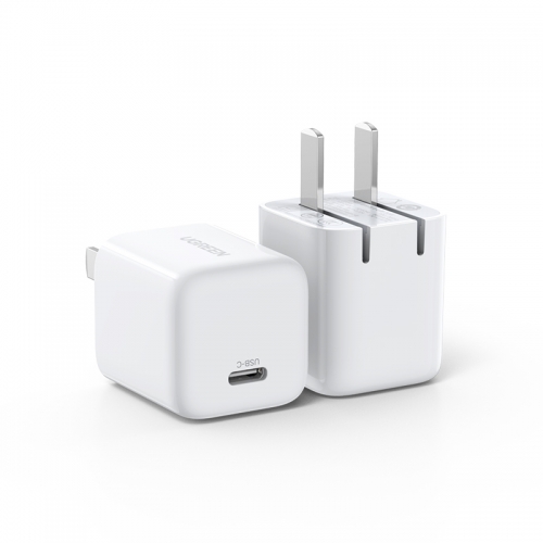 绿联小金刚PD20W充电头